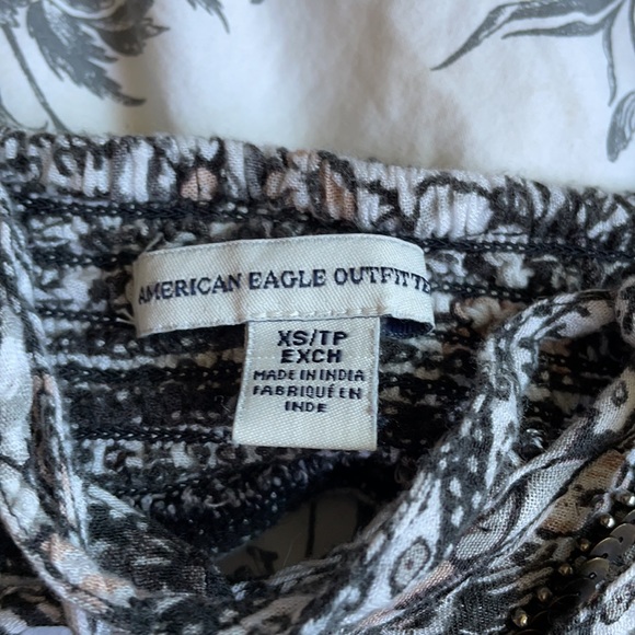 Romper - Picture 3 of 4